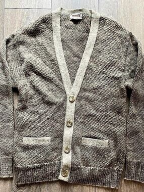 Vintage TUNDRA Canada Button Front V Neck Cardigan Size M